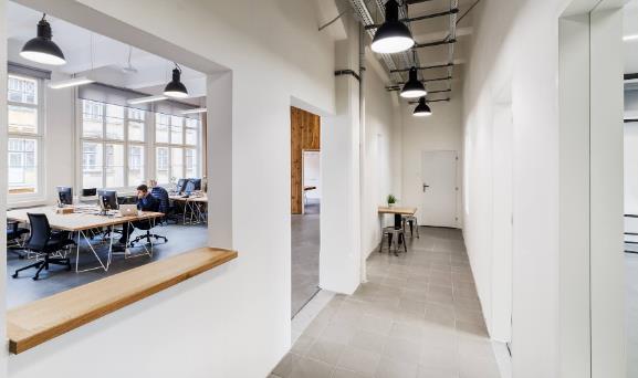 青島期貨有限公司300平精裝辦公室設(shè)計